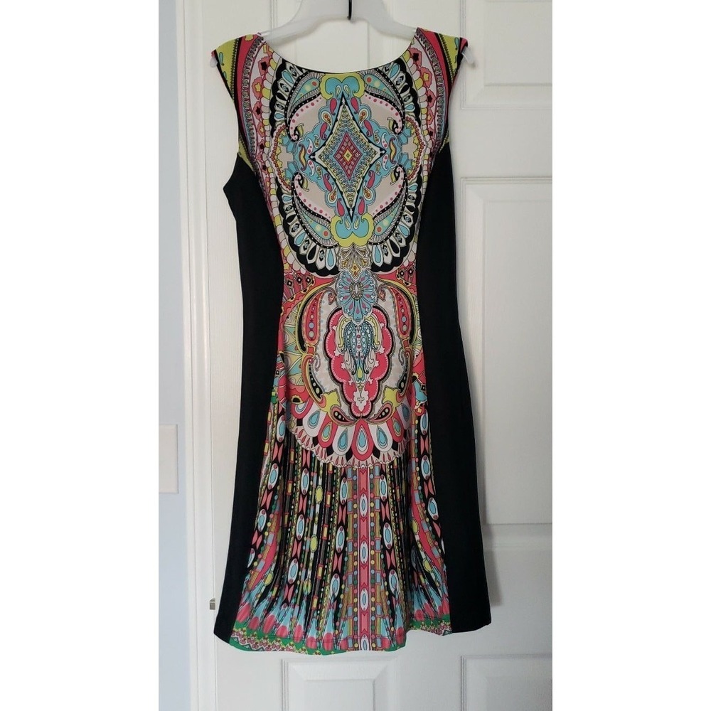 Sandra Darren Womans Sleeveless Dress Size 6